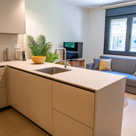 Centro Pedregal * Oviedo