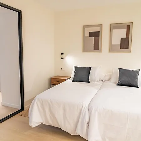 Oviedo Centro Apartamentos Pedregal * Oviedo