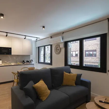 Centro Pedregal Apartment