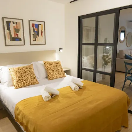 Centro Pedregal Apartment *