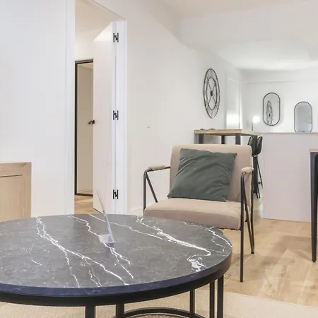 Centro Pedregal * اوفيدو